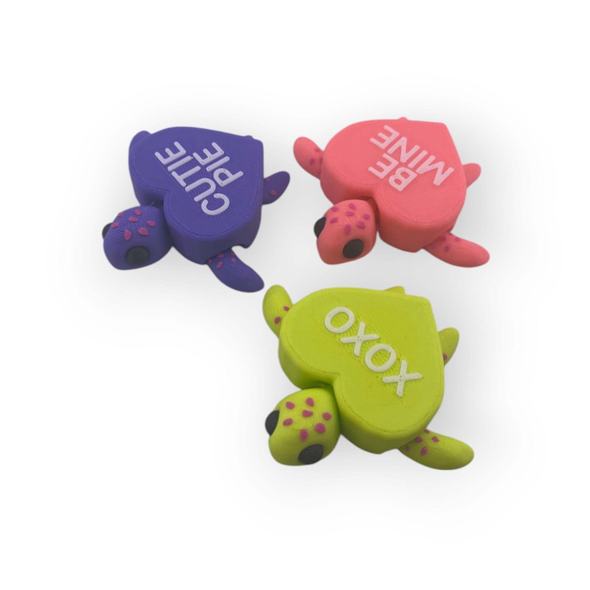 Valentine's 3D Printed Turtle Figurine: Handmade Message Decor